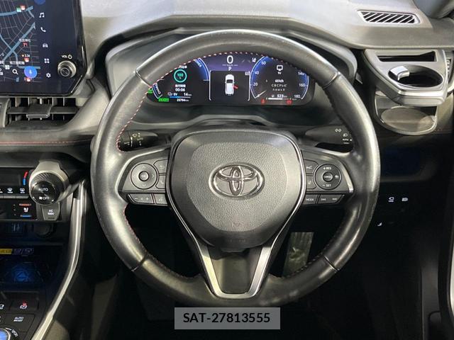 Toyota RAV4 PHV 2023-07 7867938-11