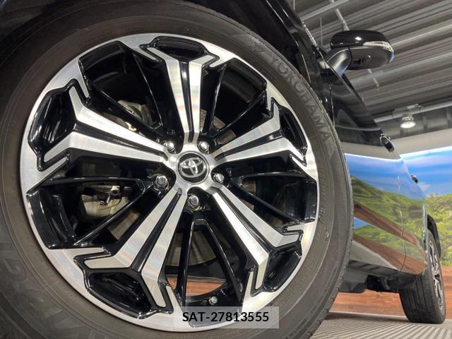Toyota RAV4 PHV 2023-07 7867938-13
