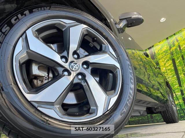 Toyota RAV4 PHV 2020-12 7869050-12