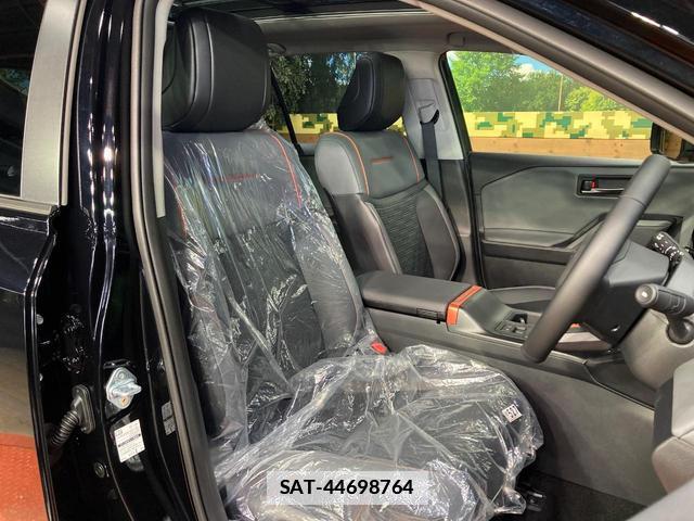 Toyota RAV4 2026-05 7867405-8
