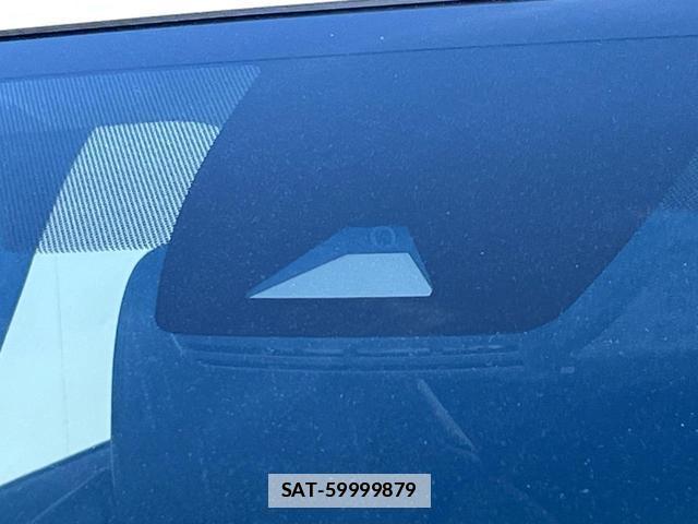 Toyota RAV4 2023-06 7868577-3