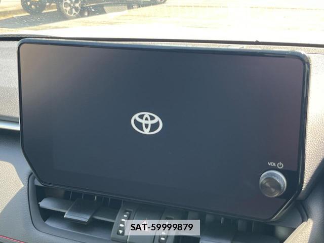 Toyota RAV4 2023-06 7868577-4