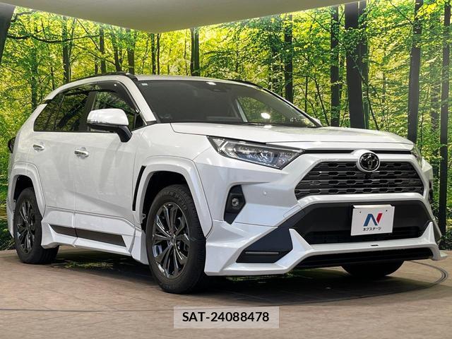 Toyota RAV4 2023-11 7869093-17