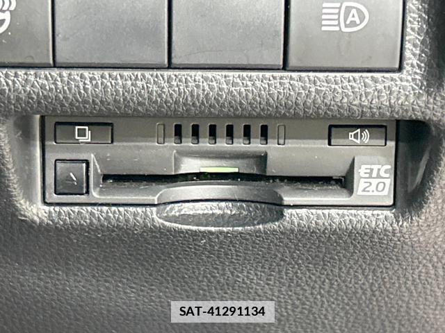 Toyota RAV4 2020-01 7869141-6