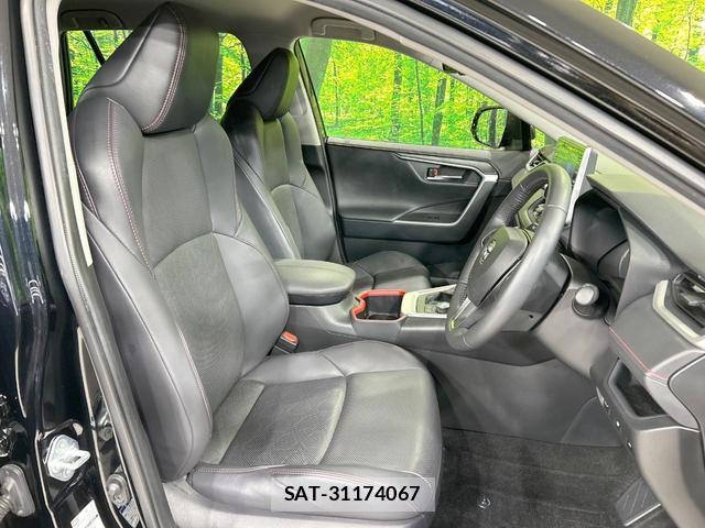 Toyota RAV4 2022-07 7869156-7