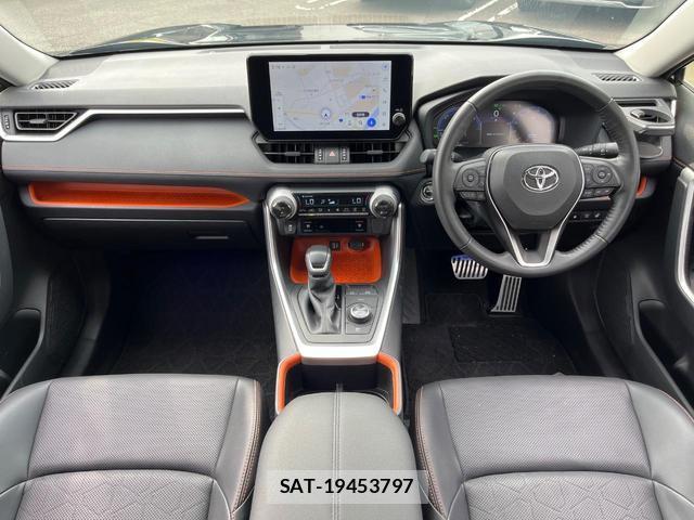 Toyota RAV4 2024-08 7869687-1