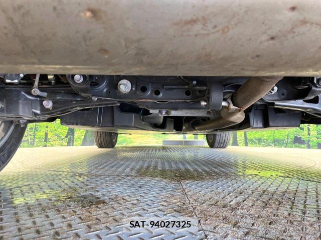 Toyota RAV4 2025-10 7869991-18