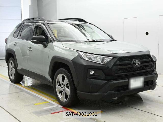 Toyota RAV4 2023-07 7871157-11