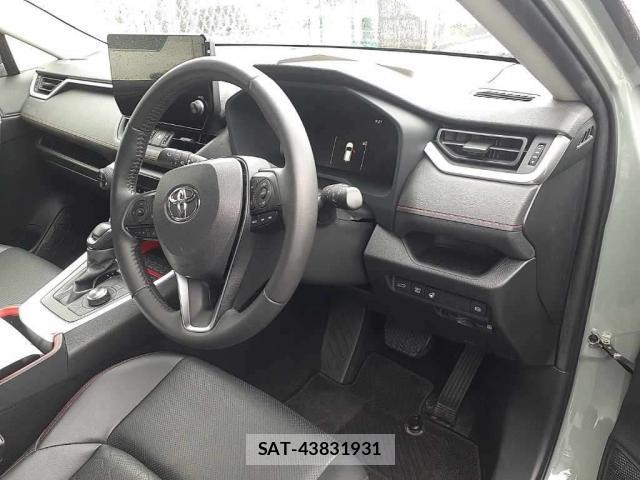 Toyota RAV4 2023-07 7871157-2