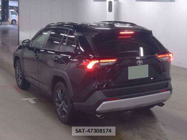Toyota RAV4 2022-05 7871219-1