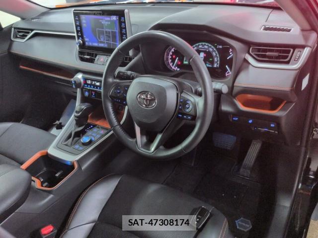 Toyota RAV4 2022-05 7871219-2