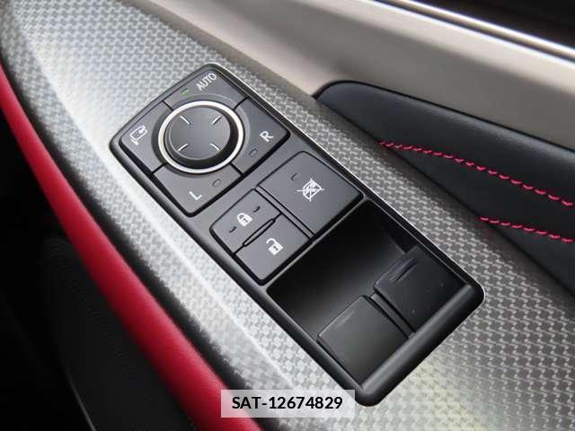 Lexus RC 2015-09 7869441-13