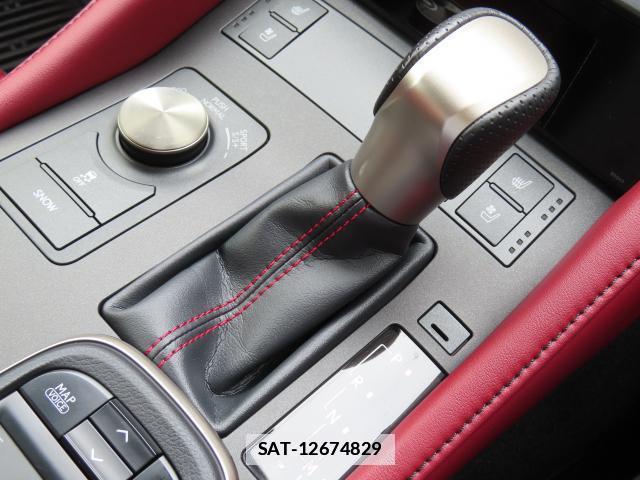 Lexus RC 2015-09 7869441-16