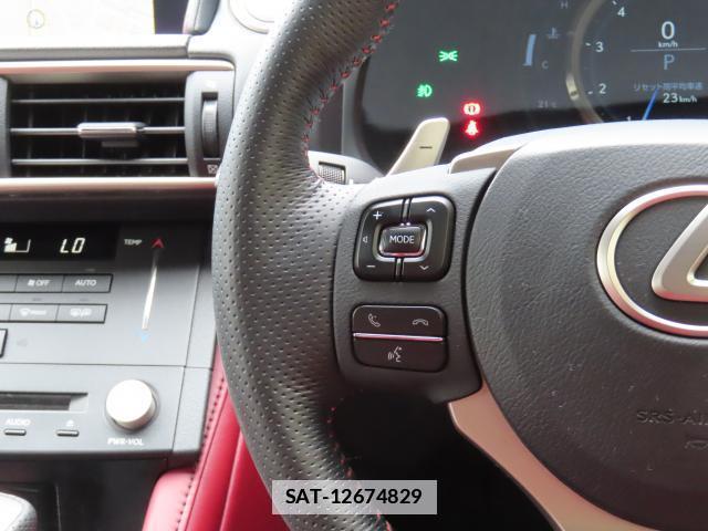Lexus RC 2015-09 7869441-17
