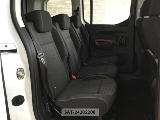 Peugeot Rifter 2021-06 7872386-10