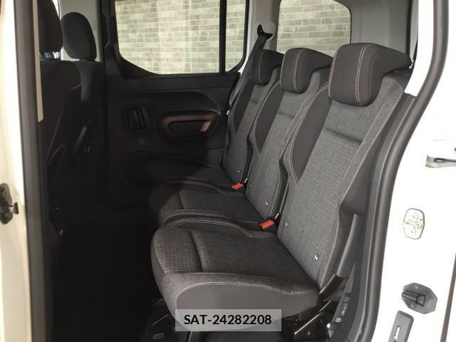 Peugeot Rifter 2021-06 7872386-12