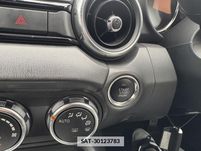 Mazda ROADSTER 2015-09 7867040-11