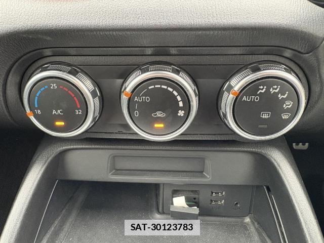Mazda ROADSTER 2015-09 7867040-12