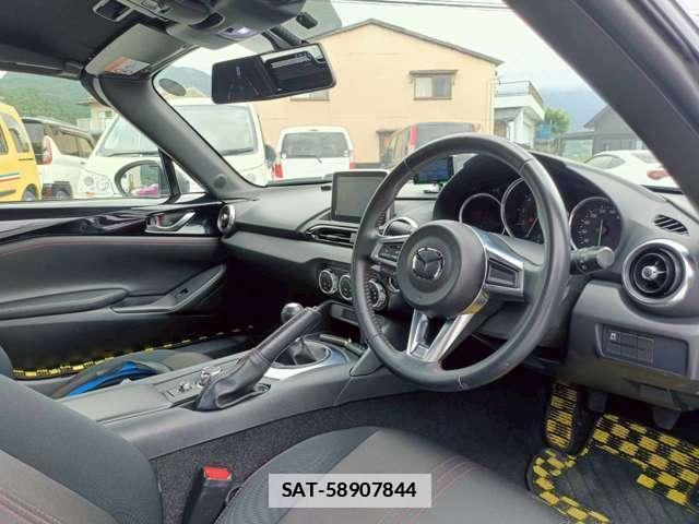 Mazda ROADSTER 2015-05 7871512-4