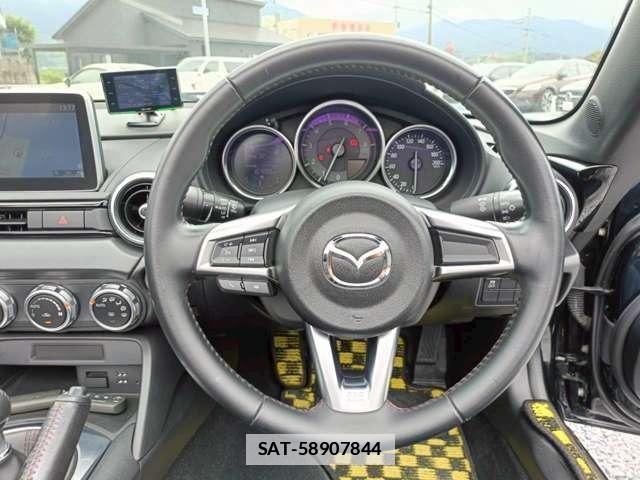 Mazda ROADSTER 2015-05 7871512-7