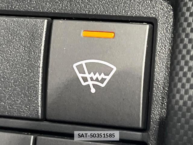 Daihatsu ROCKY 2025-06 7871386-2