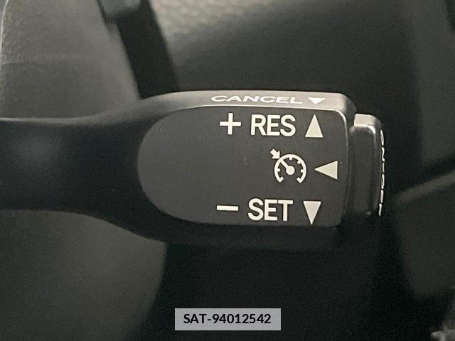 Toyota ROOMY 2018-08 7868445-6