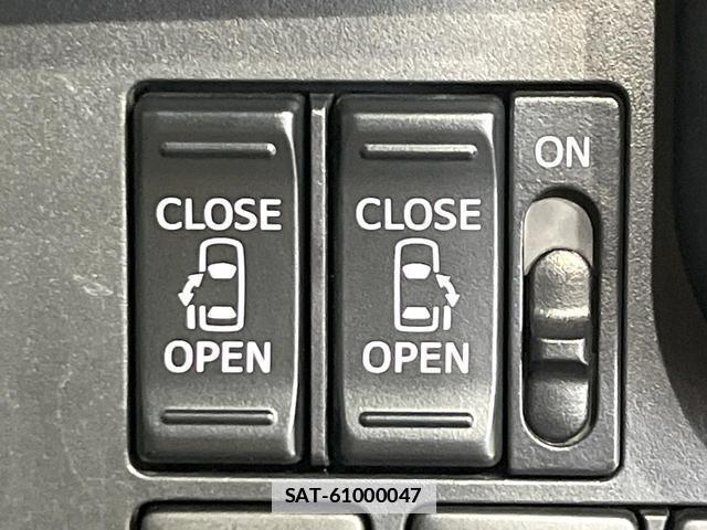 Toyota ROOMY 2019-04 7869985-5