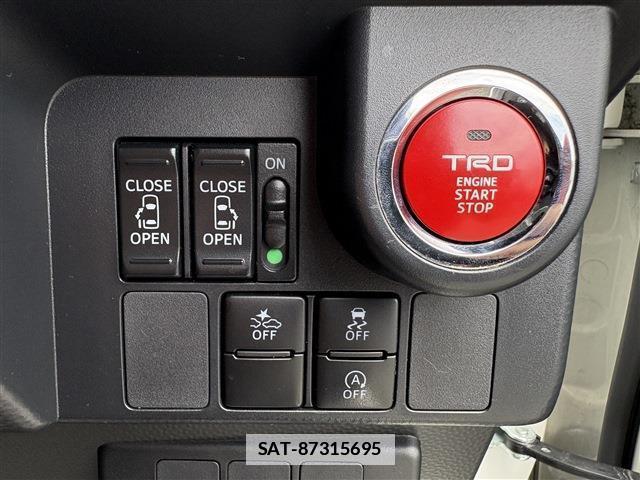 Toyota ROOMY 2018-10 7870484-4