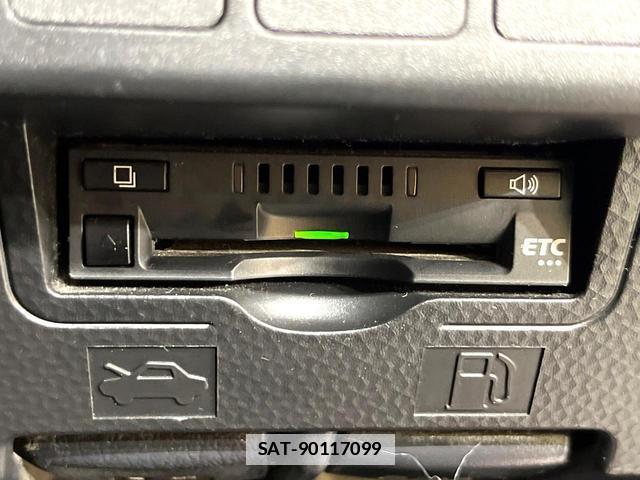 Toyota ROOMY 2017-08 7870886-6