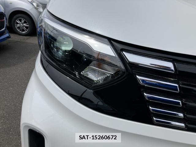 Nissan ROOX 2024-09 7869600-19
