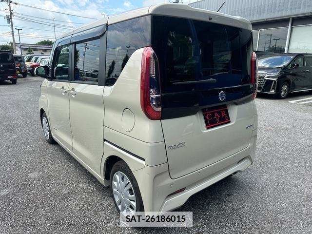 Nissan ROOX 2022-02 7869755-2
