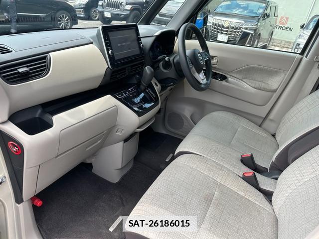 Nissan ROOX 2022-02 7869755-7