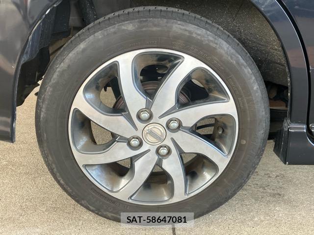 Nissan ROOX 2010-10 7872741-16