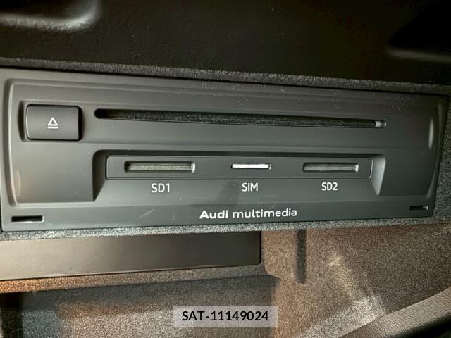 Audi RS3 SPORTBACK 2016-04 7870039-10