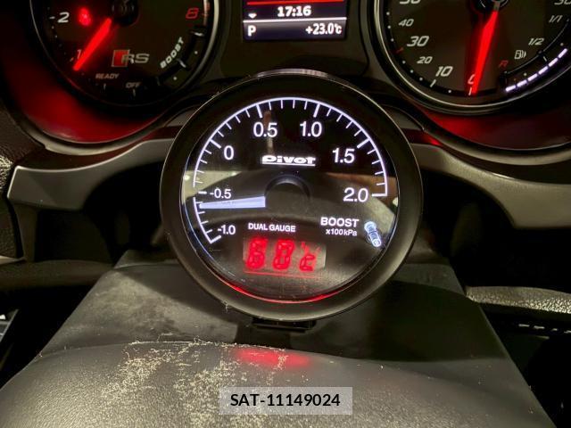 Audi RS3 SPORTBACK 2016-04 7870039-6