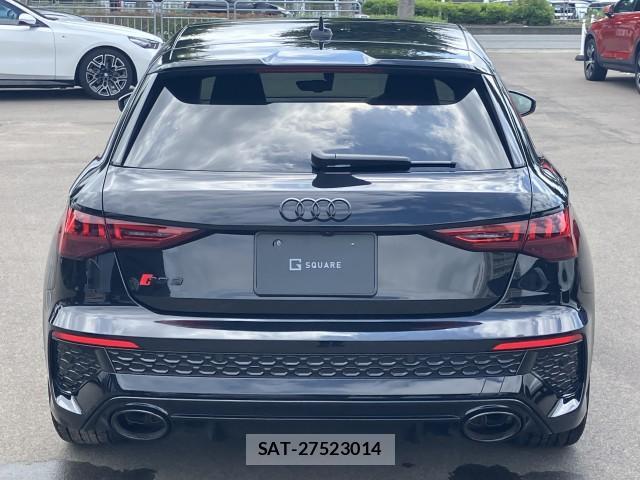 Audi RS3 SPORTBACK 2023-07 7870523-1