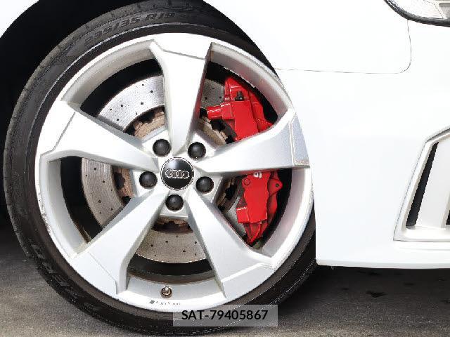 Audi RS3 2018-09 7873108-5