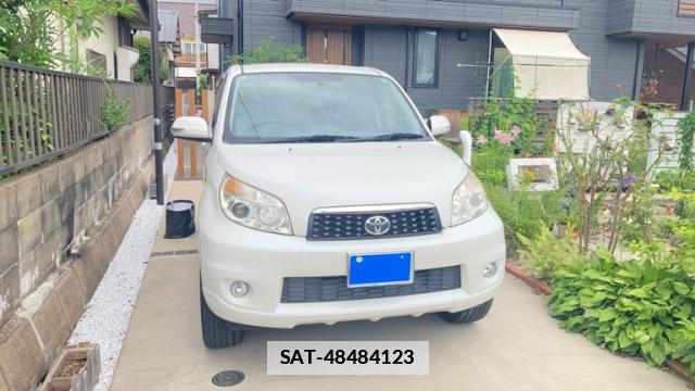 Toyota RUSH 2011-11 7868637-0