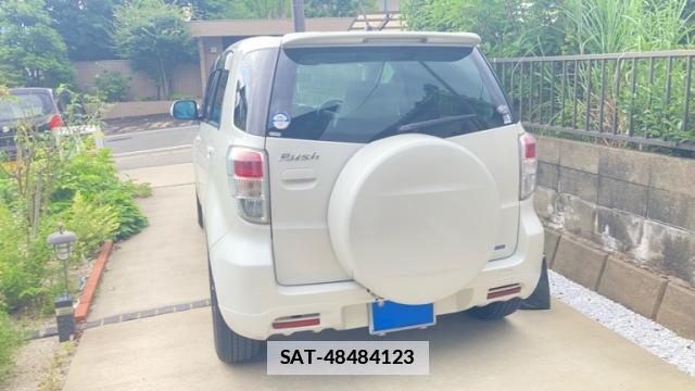 Toyota RUSH 2011-11 7868637-11