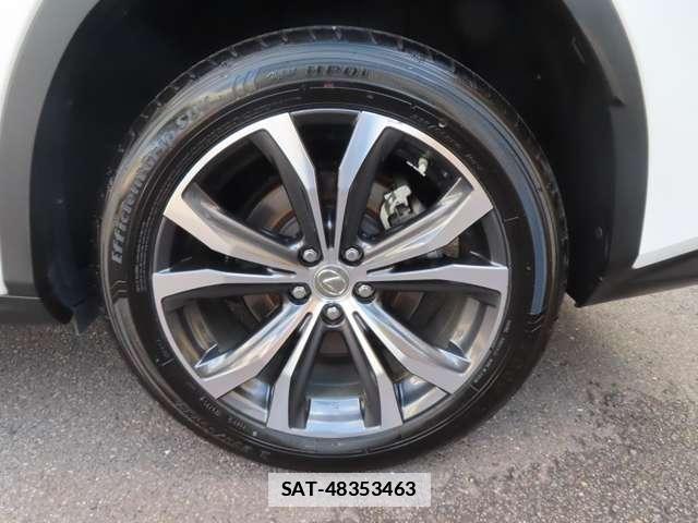 Lexus RX 2016-04 7867157-13