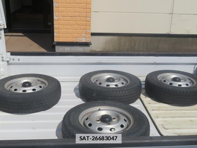 Subaru SAMBAR TRUCK 2011-04 7872842-5