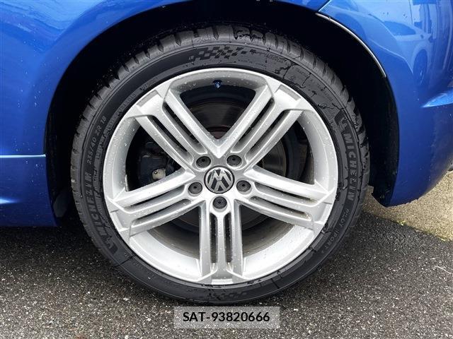 VolksWagen SCIROCCO 2011-10 7867912-19