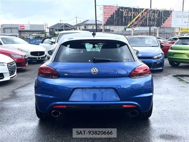 VolksWagen SCIROCCO 2011-10 7867912-5