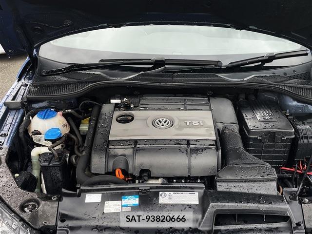 VolksWagen SCIROCCO 2011-10 7867912-9