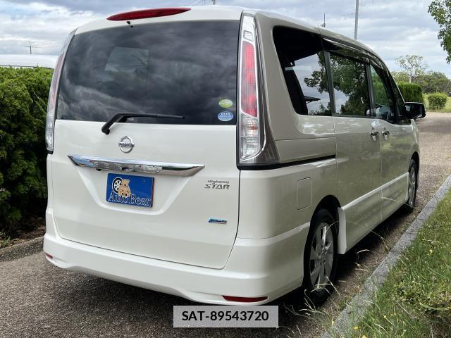 Nissan SERENA 2011-12 7867967-1