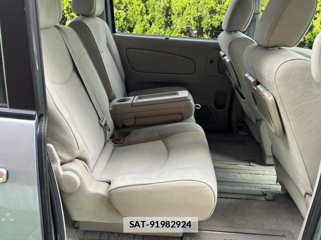 Nissan SERENA 2013-08 7867970-4
