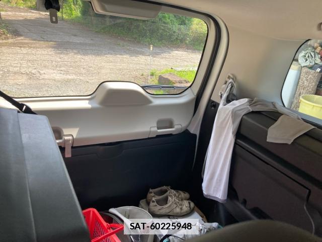Nissan SERENA 2022-10 7868699-17