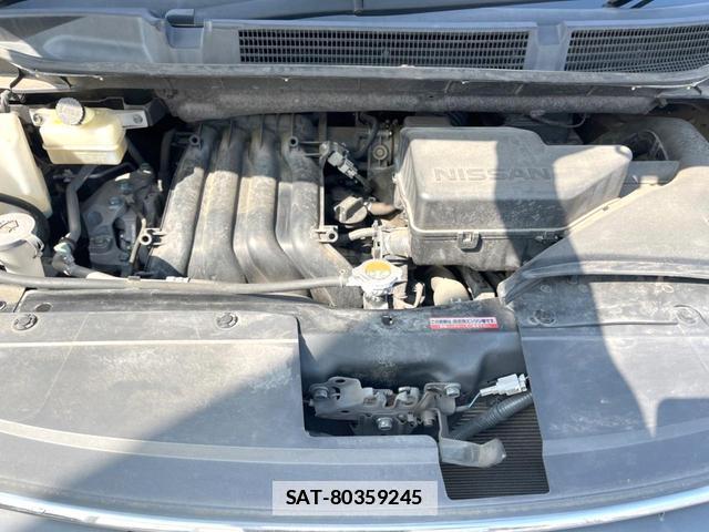 Nissan SERENA 2015-09 7868781-18