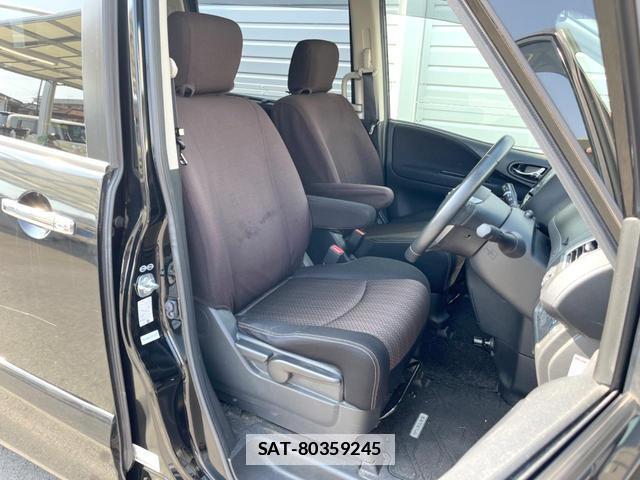 Nissan SERENA 2015-09 7868781-7
