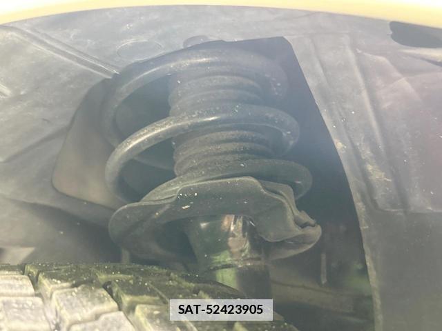 Nissan SERENA 2014-02 7869124-19